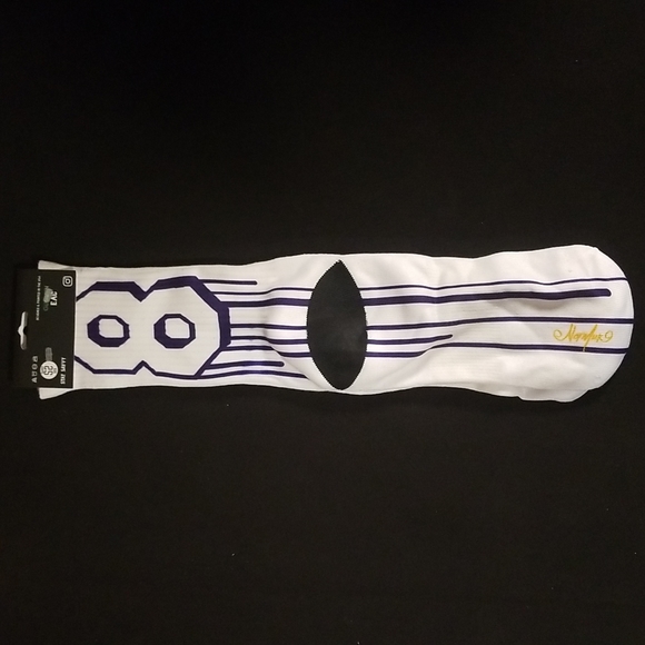 Kobe Bryant Novelty Socks - Picture 5 of 7